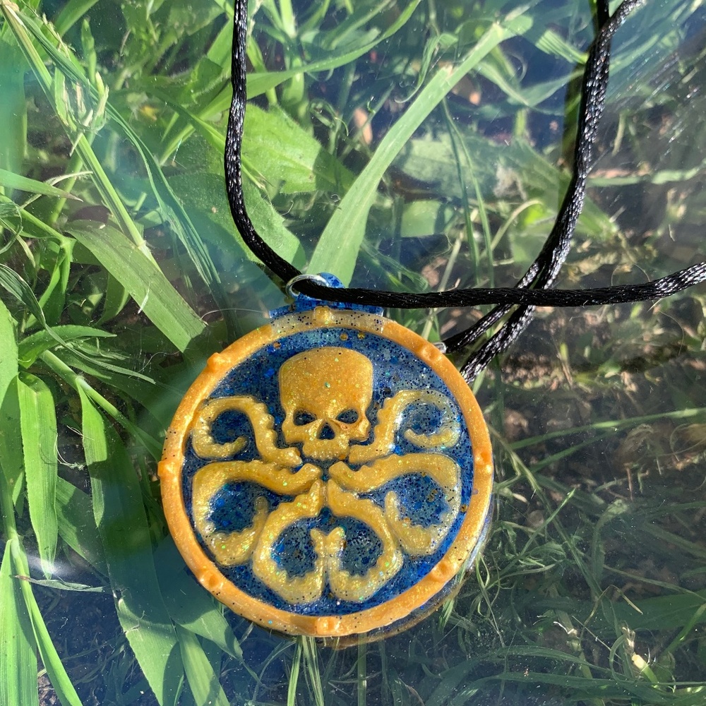 Pirate's Gold Pendant Necklace